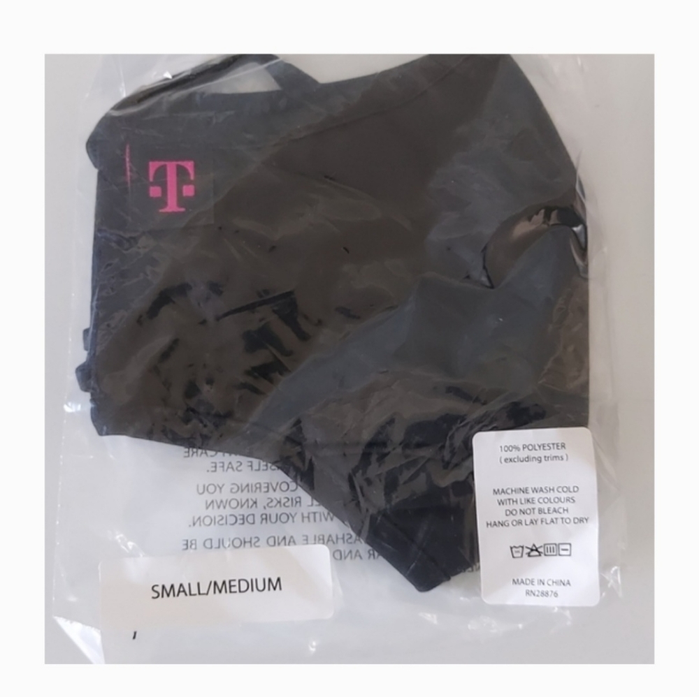 T-mobile Face Mask - Picture 2 of 9